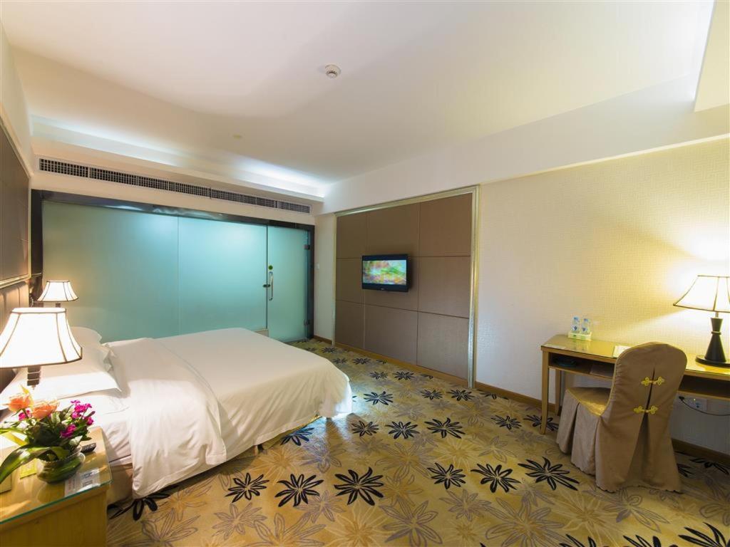 Vienna Hotel Zhanjiang Coast Avenue Eksteriør bilde